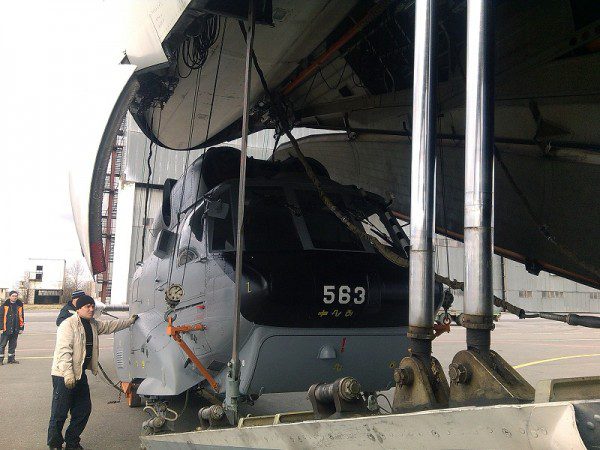 Kumertau repareert beschadigde Indiase Ka-31's - Piloot en Vliegtuig Magazine