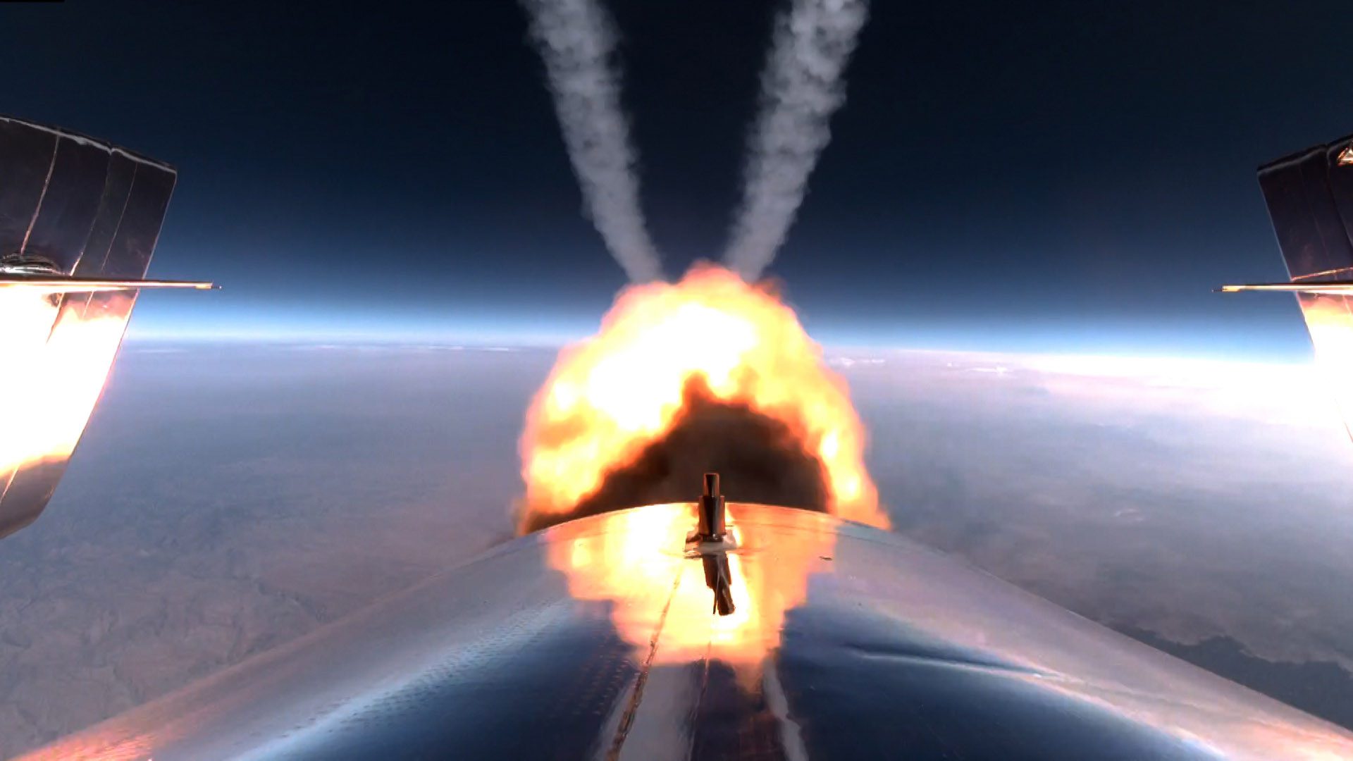 VSS Unitiy roams the edges of space again (video) • Pilot and aircraft