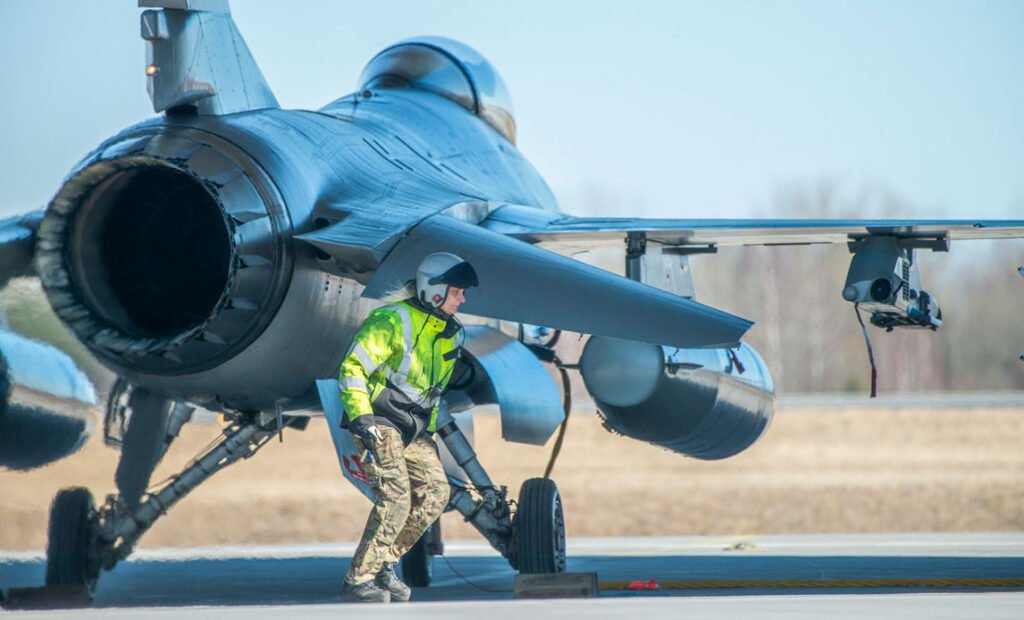 Deense F-16