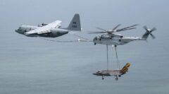 H-53K_A2A_refuel