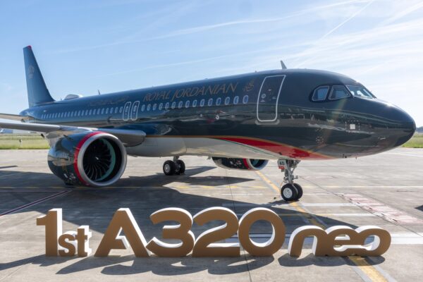 A320ne0 Royal Jordanian